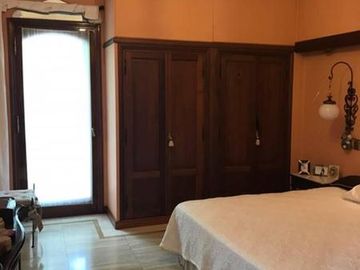 CASA 5 DORMITORIOS PREMIUM EN ZONA CENTRO