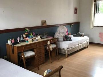CASA 5 DORMITORIOS PREMIUM EN ZONA CENTRO