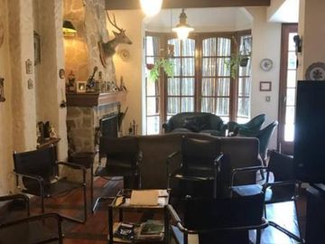 CASA 5 DORMITORIOS PREMIUM EN ZONA CENTRO