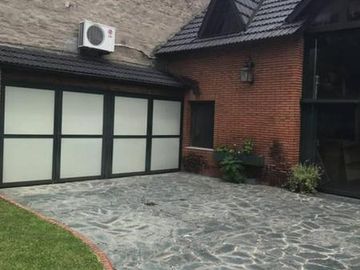 CASA 5 DORMITORIOS PREMIUM EN ZONA CENTRO