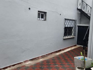Casa en Remedios De Escalada NUEVAS  CONDICIONES!!