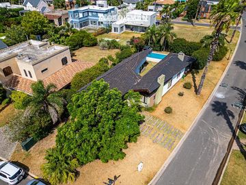 Casa en San Marino (Funes Hills)