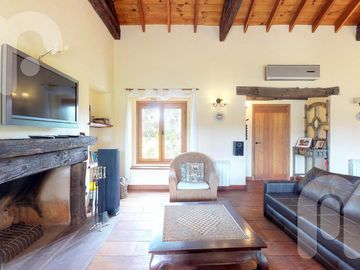 VENTA DE CASA DE 4 DORMITORIOS EN CAMPOS DE ROCA