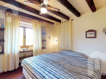 VENTA DE CASA DE 4 DORMITORIOS EN CAMPOS DE ROCA