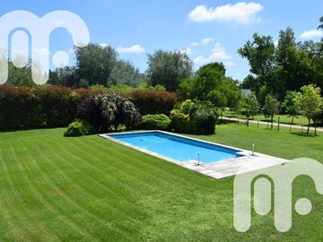 VENTA DE CASA DE 4 DORMITORIOS EN CAMPOS DE ROCA