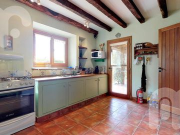 VENTA DE CASA DE 4 DORMITORIOS EN CAMPOS DE ROCA
