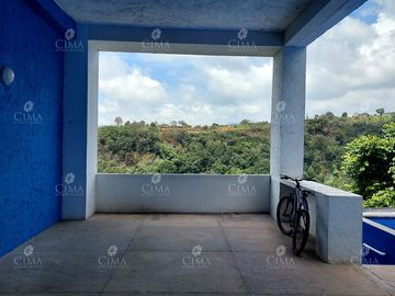 Venta Casa en Fraccionamiento Lomas de Tetela - V342