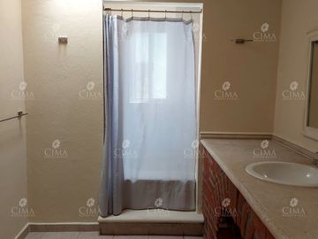 Venta Casa en Fraccionamiento Lomas de Tetela - V342