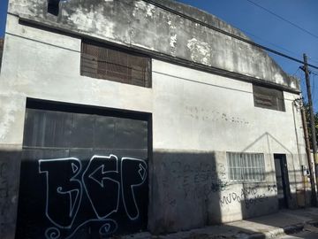 Galpón en Refinerias