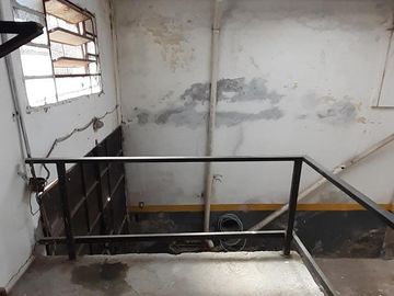 Galpón en Refinerias