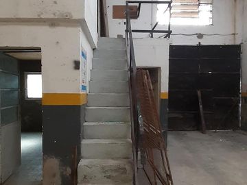 Galpón en Refinerias