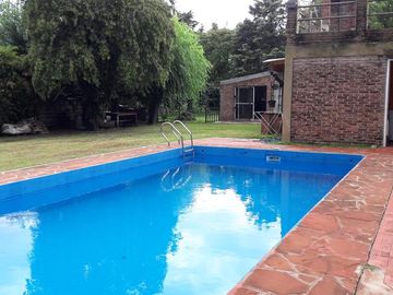 Casa - Luis Guillon