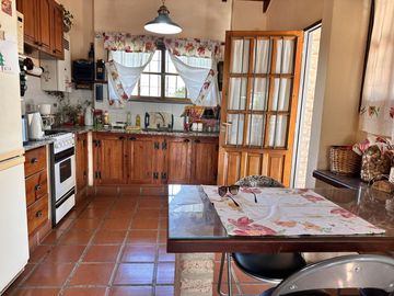 Casa en venta en la Serranita 3 dorm, vista a las sierras!