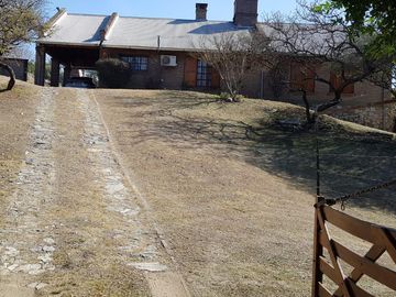 Casa en venta en la Serranita 3 dorm, vista a las sierras!