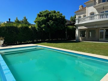 Casa en Venta  SAN ISIDRO LABRADOR a la LAGUNA , VILLANUEVA. TIGRE