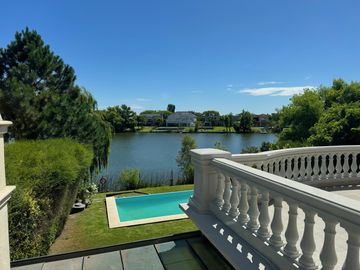 Casa en Venta  SAN ISIDRO LABRADOR a la LAGUNA , VILLANUEVA. TIGRE