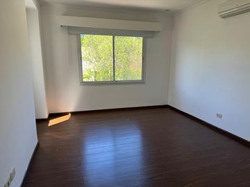 Casa en Venta  SAN ISIDRO LABRADOR a la LAGUNA , VILLANUEVA. TIGRE