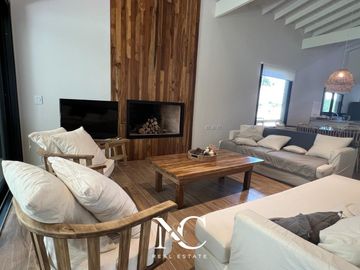 Casa en Alquiler en Costa Esmeralda