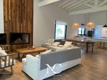 Casa en Alquiler en Costa Esmeralda