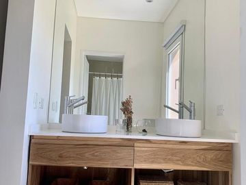 Alquiler Anual Casa 5 Ambientes con Piscina en La Comarca Bancalari Tigre