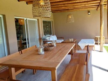 Alquiler Anual Casa 5 Ambientes con Piscina en La Comarca Bancalari Tigre