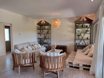 Alquiler Anual Casa 5 Ambientes con Piscina en La Comarca Bancalari Tigre