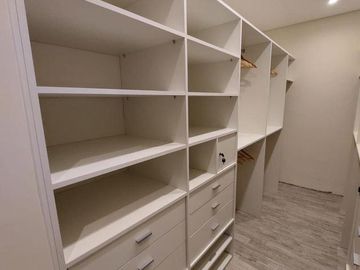 Alquiler Anual Casa 5 Ambientes con Piscina en La Comarca Bancalari Tigre