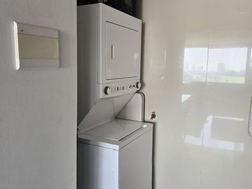 Departamento en Venta en Parque Interlomas con Terraza (m2d3208)