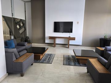 Departamento en Venta en Parque Interlomas con Terraza (m2d3208)