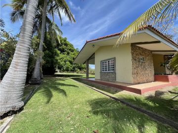 VENTA DE CASA EN PLAYA CORONADO