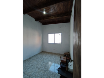 VENTA DE 2 CASAS ZONA QUARANTA Y 213