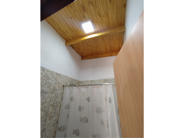 VENTA DE 2 CASAS ZONA QUARANTA Y 213