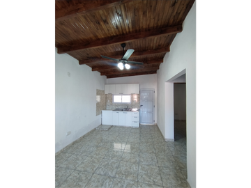 VENTA DE 2 CASAS ZONA QUARANTA Y 213