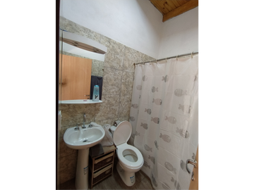 VENTA DE 2 CASAS ZONA QUARANTA Y 213