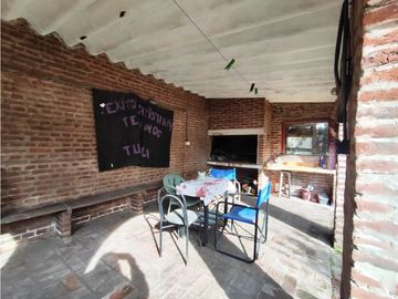 Venta chalet 4 Ambientes, Apto Crédito!