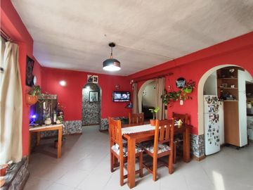 Venta chalet 4 Ambientes, Apto Crédito!