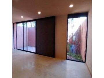 Casa En Venta En Fraccionamiento En Zerezotla