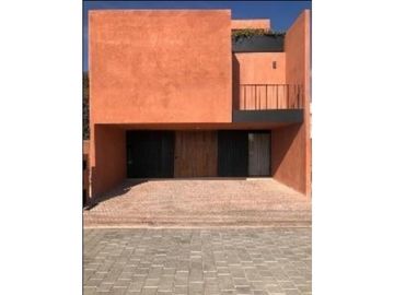Casa En Venta En Fraccionamiento En Zerezotla