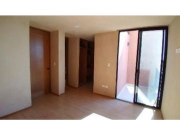 Casa En Venta En Fraccionamiento En Zerezotla