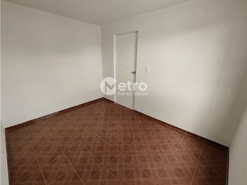 Casa en Venta REMODELADA en PASEO DEL PRADO en Juárez NL MZC