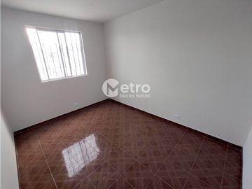 Casa en Venta REMODELADA en PASEO DEL PRADO en Juárez NL MZC