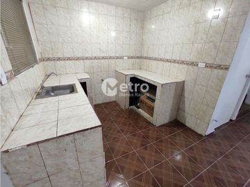 Casa en Venta REMODELADA en PASEO DEL PRADO en Juárez NL MZC