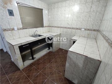 Casa en Venta REMODELADA en PASEO DEL PRADO en Juárez NL MZC