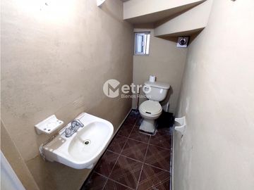 Casa en Venta REMODELADA en PASEO DEL PRADO en Juárez NL MZC