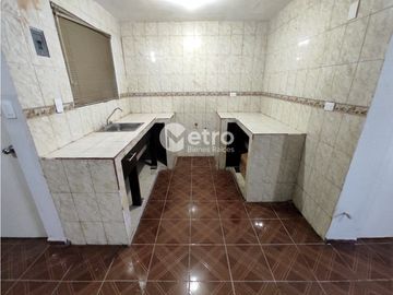 Casa en Venta REMODELADA en PASEO DEL PRADO en Juárez NL MZC