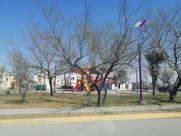 SE VENDE CASA EN VALLE DE LINCOLN EN GARCÍA, N.L.