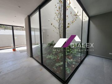Casa en VENTA Fracc. Brisas del Vergel -CARRETERA NACIONAL- Monterrey, Nuevo León.