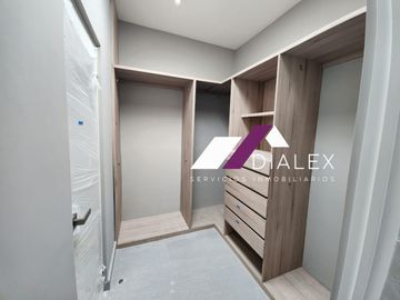 Casa en VENTA Fracc. Brisas del Vergel -CARRETERA NACIONAL- Monterrey, Nuevo León.