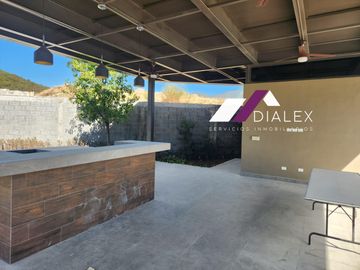 Casa en VENTA Fracc. Brisas del Vergel -CARRETERA NACIONAL- Monterrey, Nuevo León.