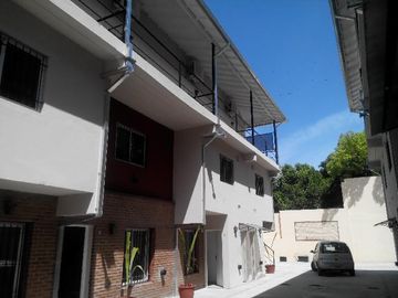DEPARTAMENTO 2 AMB. 1 PISO. EN COMPLEJO CON PISCINA ,SIN EXPENSAS. NI ABL TACUARI 255 , TIGRE